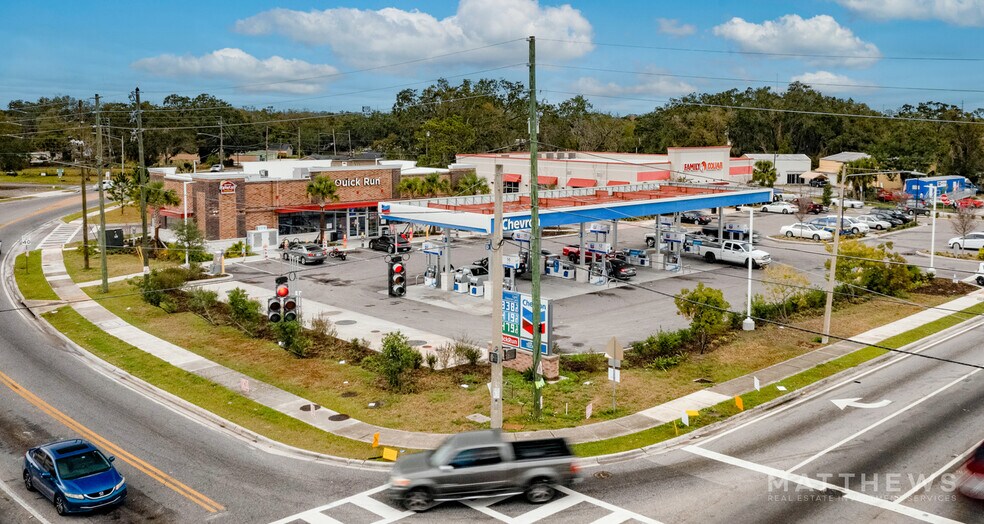 More Photos Of 4985 Old Winter Garden, Orlando Service Station For Sale