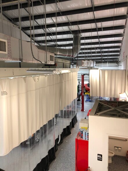 More Photos Of 3939 Tollhouse Dr, Naples Warehouse For Lease