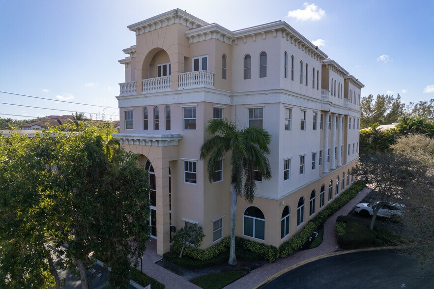 More Photos Of 7999 N Federal Hwy, Boca Raton Loft Creative Space For Sale