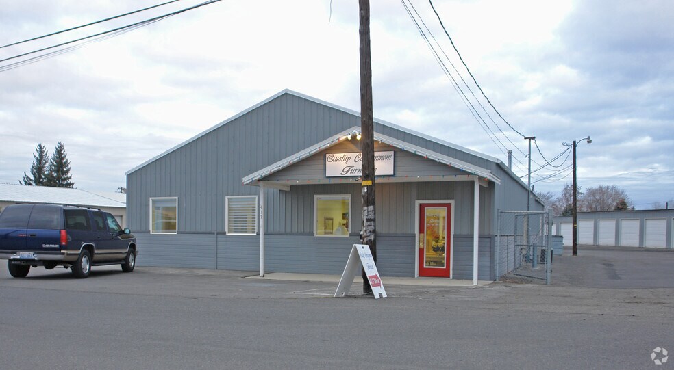 More Photos Of 417 N 20th Ave, Yakima Freestanding For Lease