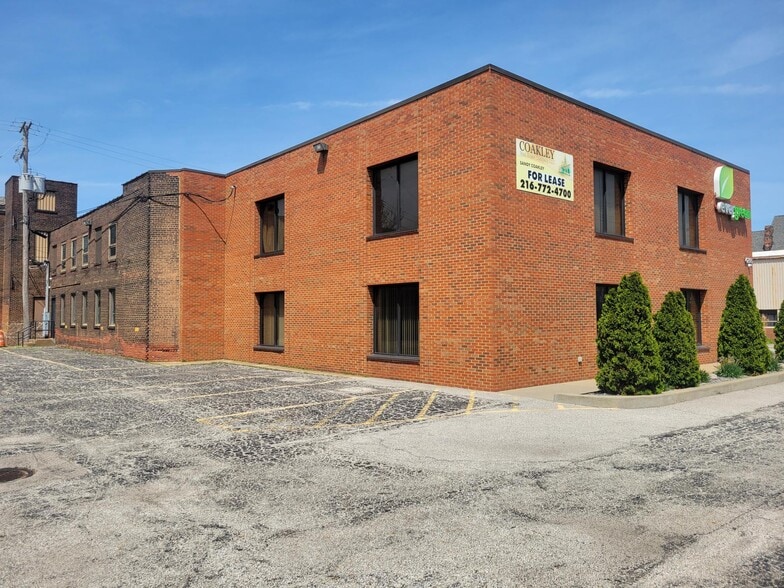 More Photos Of 4205 St Clair Ave, Cleveland Office For Sale