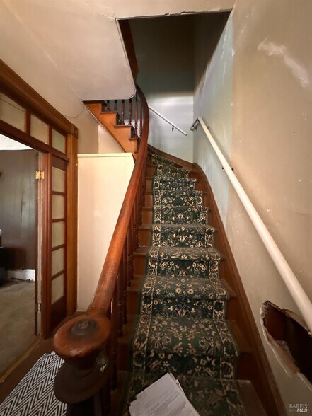 More Photos Of 131 Coombs St, Napa Apartments For Sale
