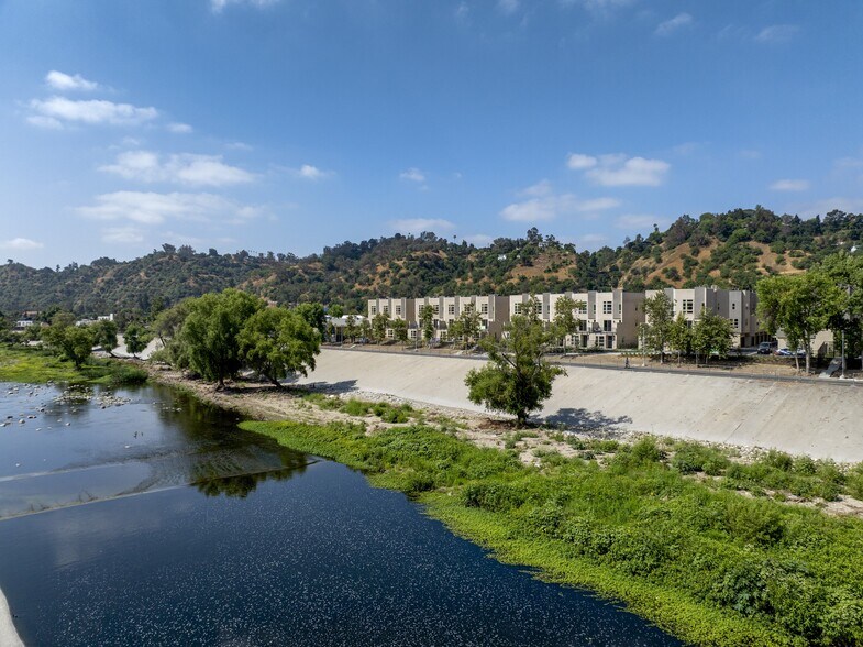 More Photos Of 1771 Blake Ave, Los Angeles Apartments For Lease