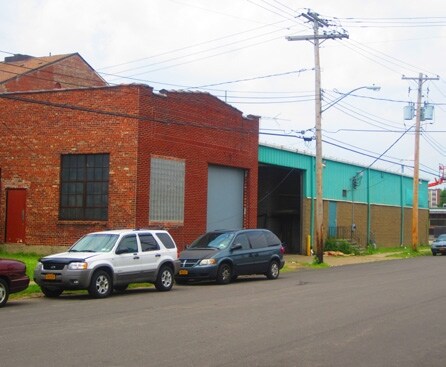 More Photos Of 245 Genesee St, Buffalo Freestanding For Sale