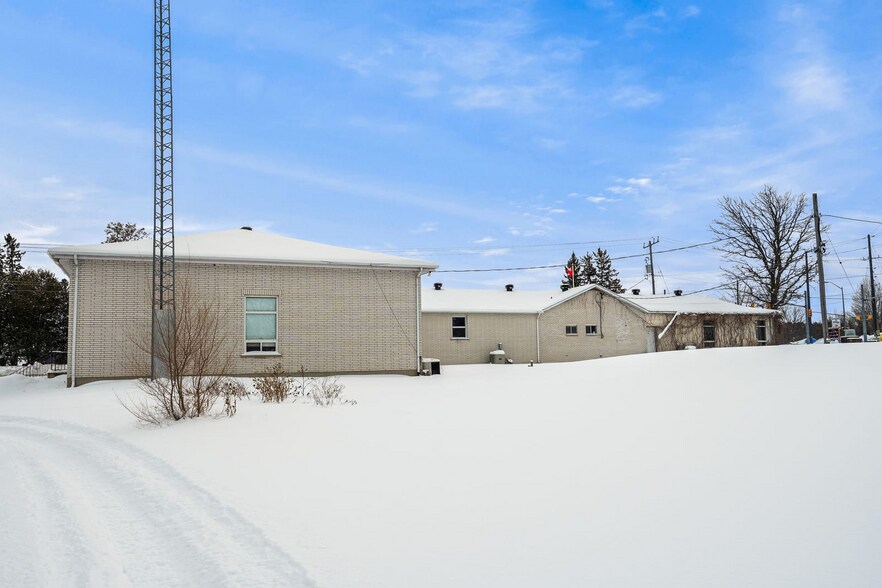 More Photos Of 1702 Beckwith 9th Line, Carleton Place Office For Sale