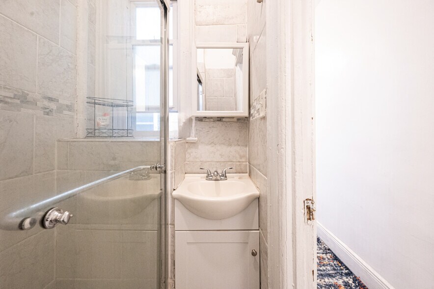 More Photos Of 542 Bergen St, Brooklyn Apartments For Sale