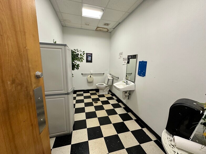 More Photos Of 37 Union St S, Concord Storefront Retail Office For Sale