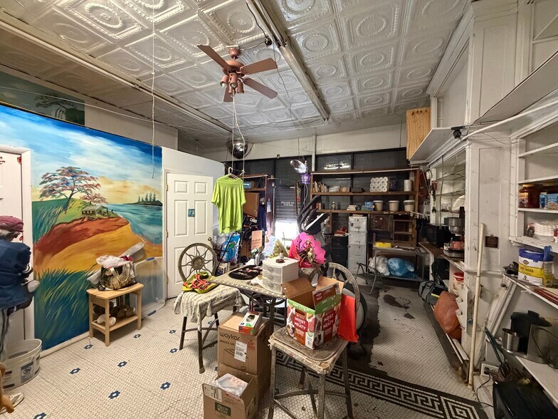 More Photos Of 70 Wilson Ave, Brooklyn Apartments For Lease