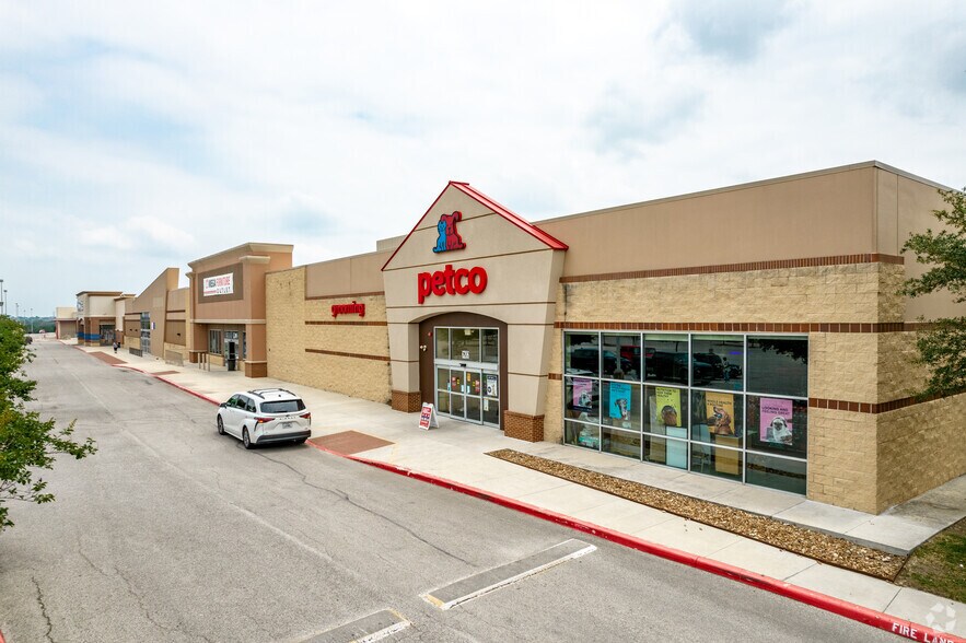 More Photos Of 7014 FM 78, San Antonio Unknown For Lease