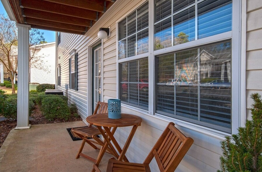 More Photos Of 1146 Old Central Rd, Central Apartments For Sale