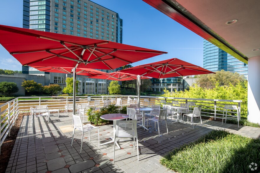 More Photos Of 1 Concourse Pky NE, Atlanta Office For Sale