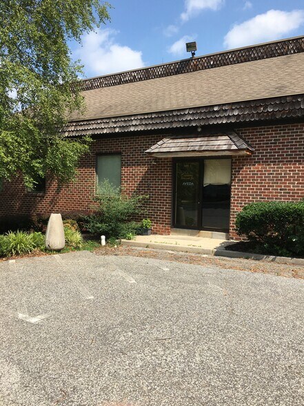 More Photos Of 6 Ponds Edge Dr, Chadds Ford Medical For Lease