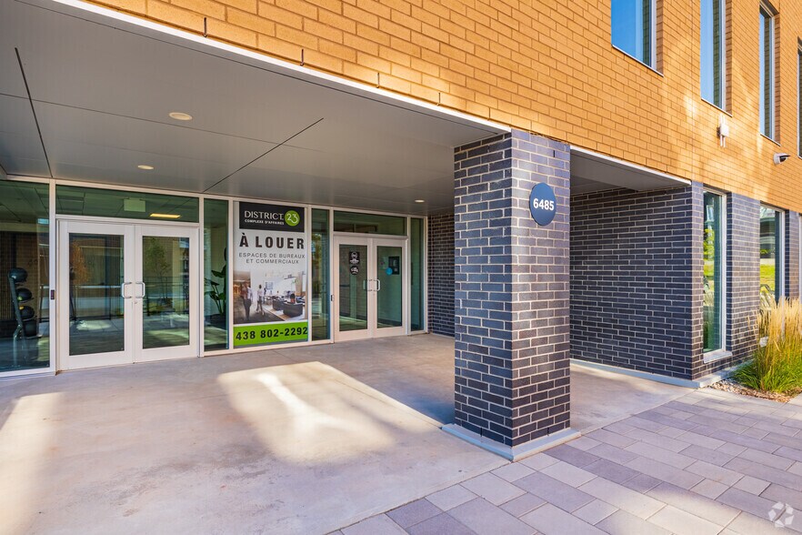 More Photos Of 6485 Rue Doris-Lussier, Boisbriand Office For Lease