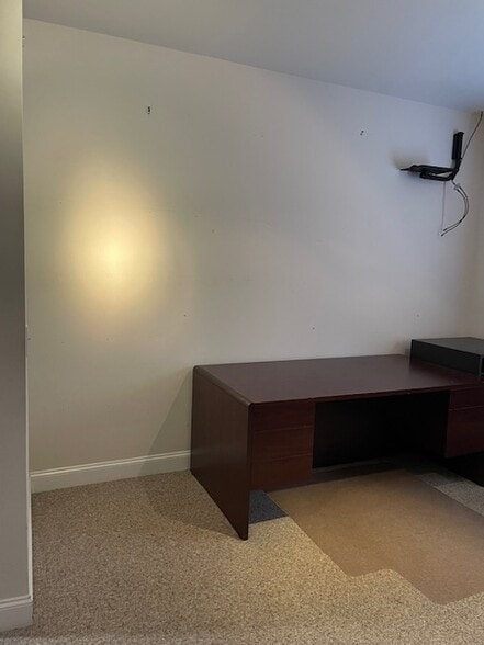 More Photos Of 106 Colony Park Dr, Cumming Office Residential For Lease