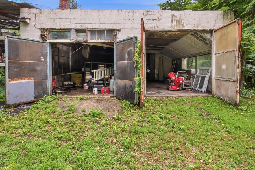 More Photos Of 344 Indian Ave, Bridgeton Auto Repair For Sale