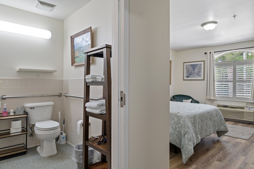 More Photos Of 311 NE 4th Ave, Crystal River Healthcare For Lease