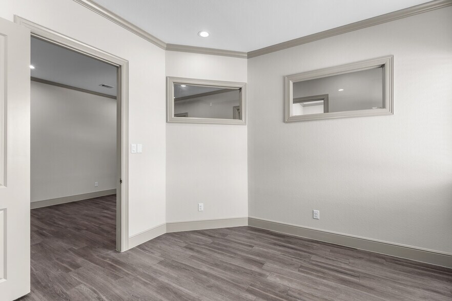 More Photos Of 17138 N Eldridge Pky, Tomball Medical For Lease