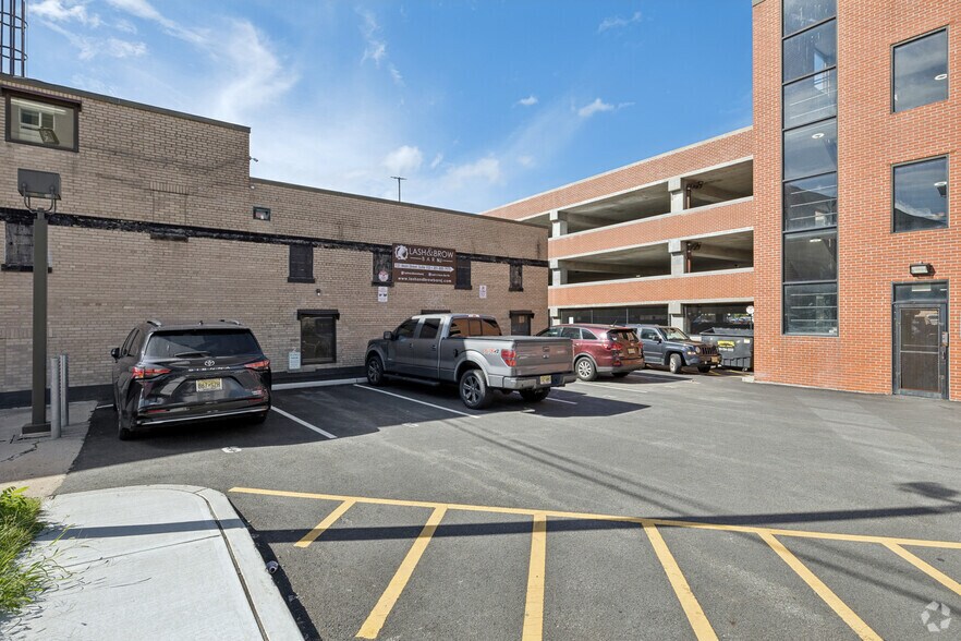 More Photos Of 131 Main St, Hackensack Office For Lease