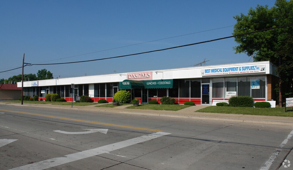 More Photos Of 2133-2141 Warwick St, Saginaw Storefront For Sale