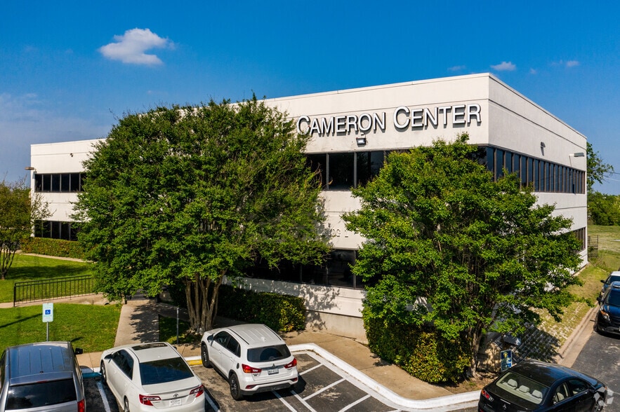 More Photos Of 7901 Cameron Rd, Austin Unknown For Lease