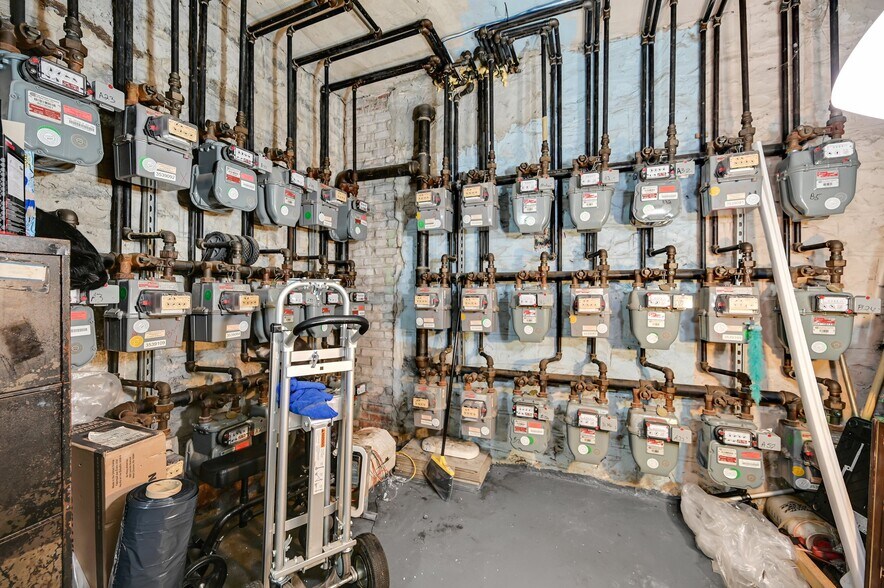 More Photos Of 1967-1971 Marmion Ave, Bronx Apartments For Sale