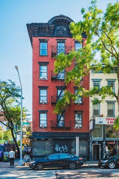 More Photos Of 180 First Ave, New York Apartments For Lease