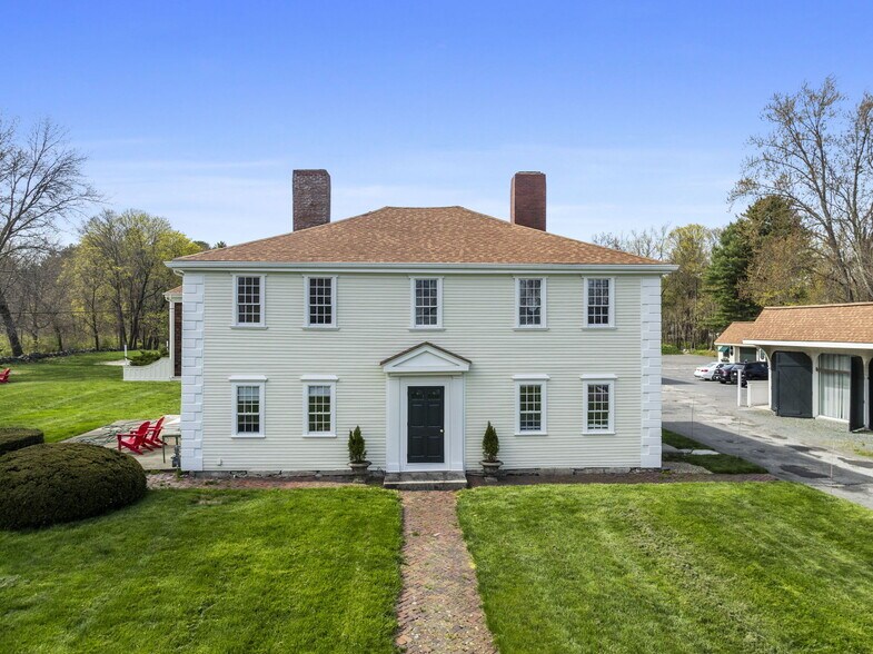 More Photos Of 21 Eliot St, Natick Office For Sale