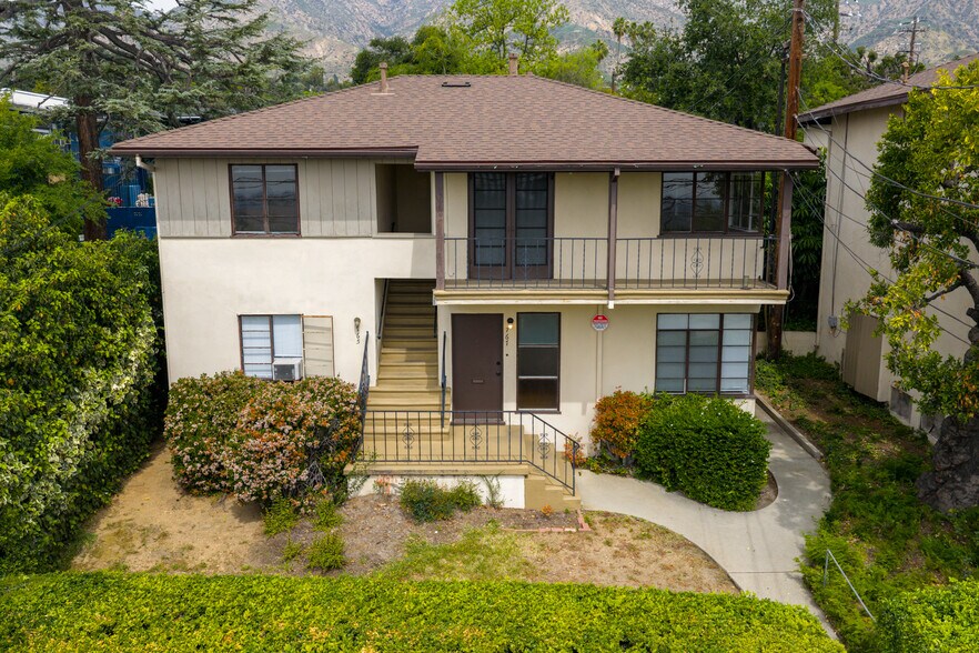 More Photos Of 2629-2643 1/2 Lake Ave, Altadena Apartments For Sale