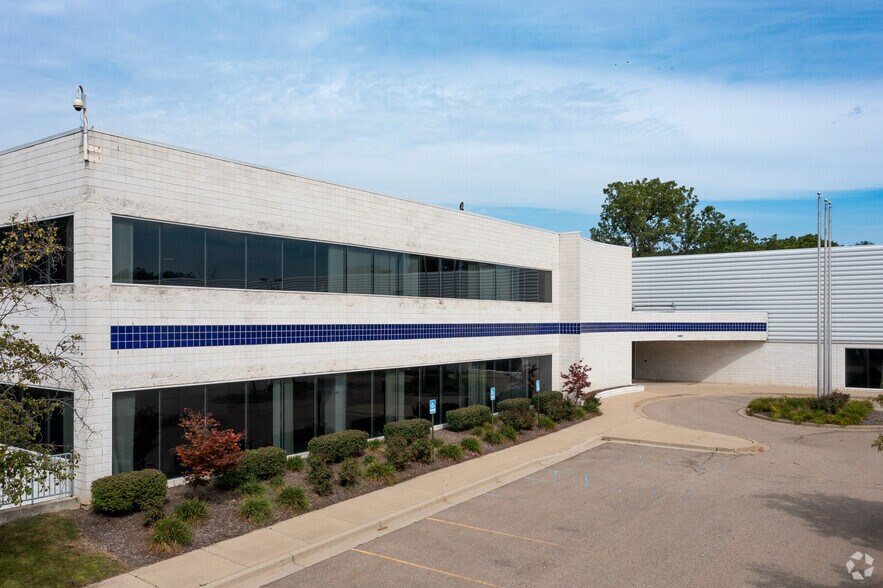 More Photos Of 43811 Plymouth Oaks Blvd, Plymouth Manufacturing For Sale