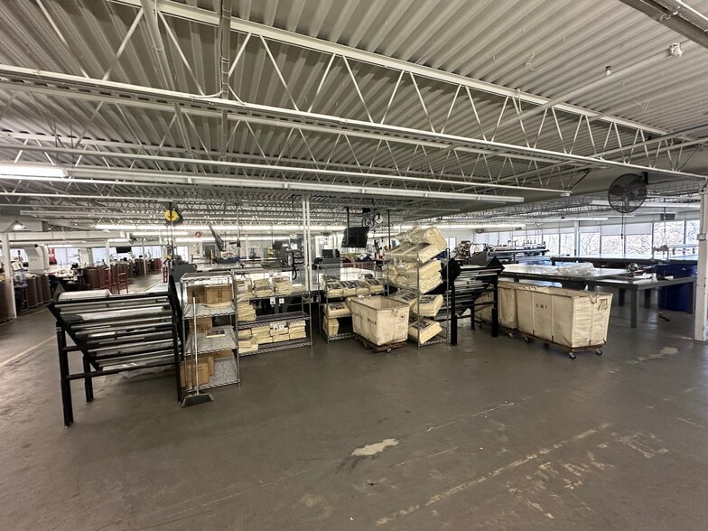 More Photos Of 77 Pawtucket Ave, Rumford Manufacturing For Lease