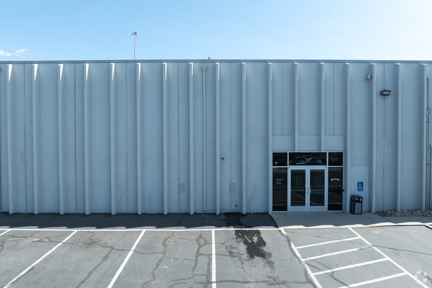 More Photos Of 135 Mountain Way Dr, Orem Warehouse For Sale