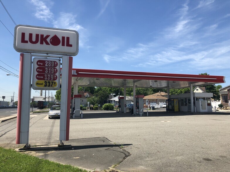 Primary Photo Of 1948 Us Highway 1, Rahway Convenience Store For Sale