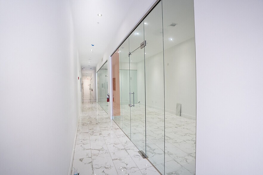 More Photos Of 1231 14th St, Miami Beach Storefront Retail Office For Lease