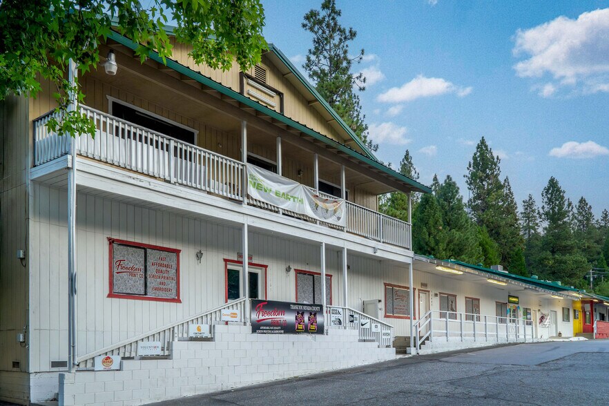 More Photos Of 13451 Colfax hwy, Grass Valley General Retail For Sale