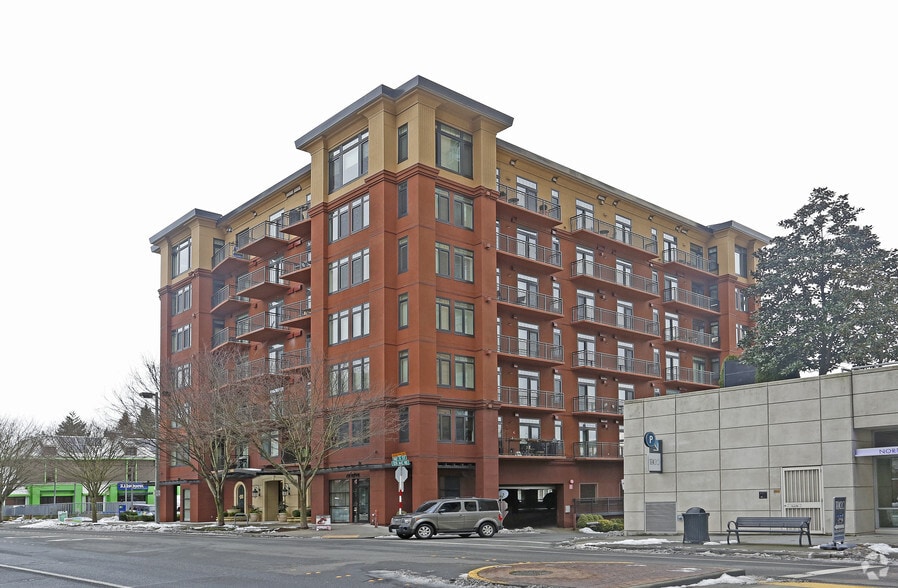 More Photos Of 1106 108th Ave NE, Bellevue Apartments For Sale