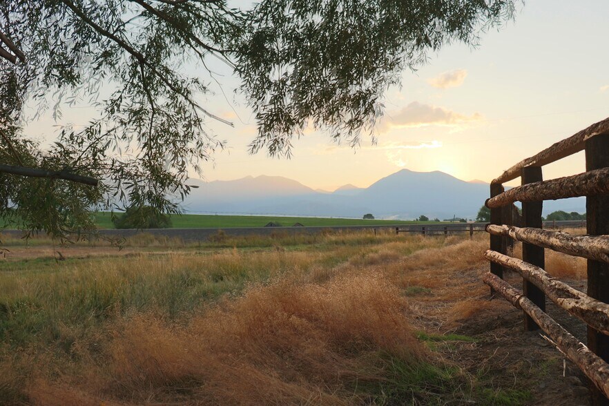 More Photos Of 47219 Highway 30, Haines Land For Sale