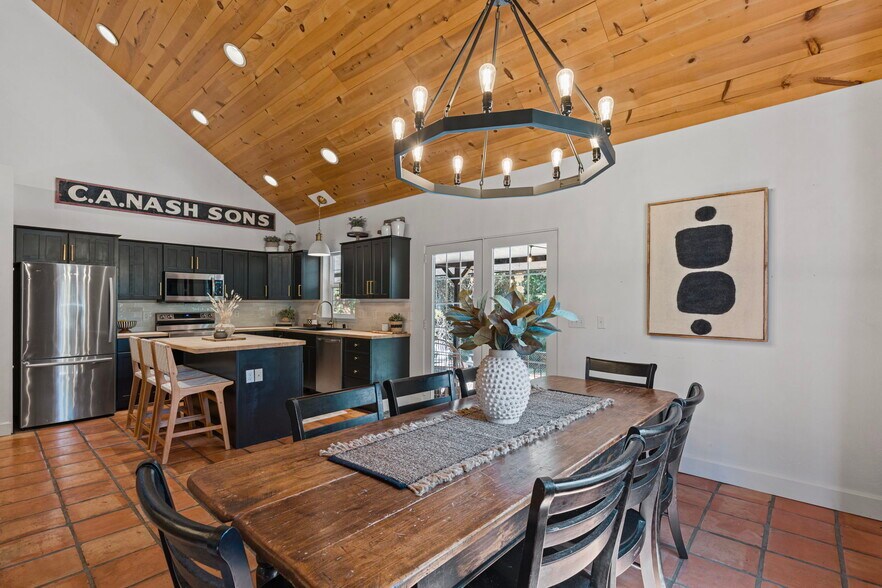 More Photos Of 154 Devereese Rd, Chehalis Flex For Sale