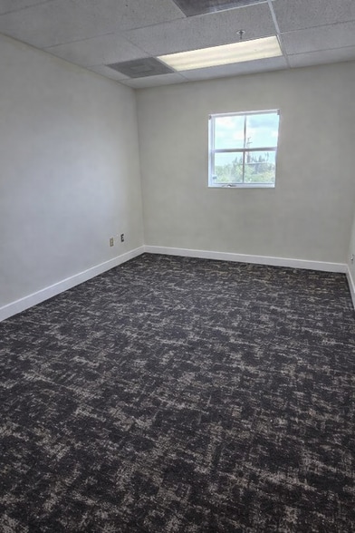 More Photos Of 11820 Miramar Pky, Miramar Medical For Lease