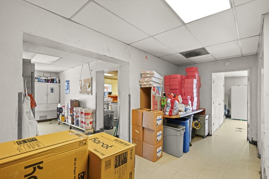 More Photos Of 3692 Castro Valley Blvd, Castro Valley Restaurant For Sale