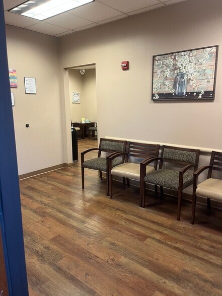 More Photos Of 1220 Paluxy Medical Cir, Granbury Medical For Sale