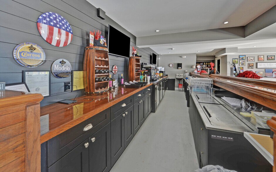 More Photos Of 8835 Toccoa Hwy, Westminster Restaurant For Sale