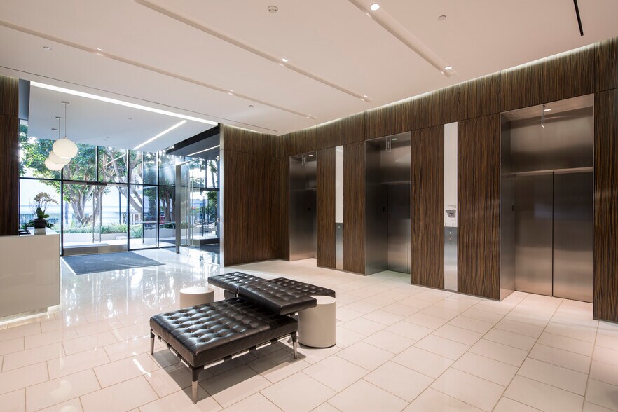 More Photos Of 233 Wilshire Blvd, Santa Monica Office For Lease