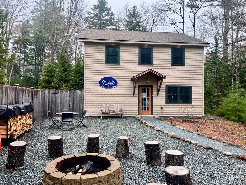 More Photos Of 200 Seal Cove Rd, Southwest Harbor Hotel For Sale