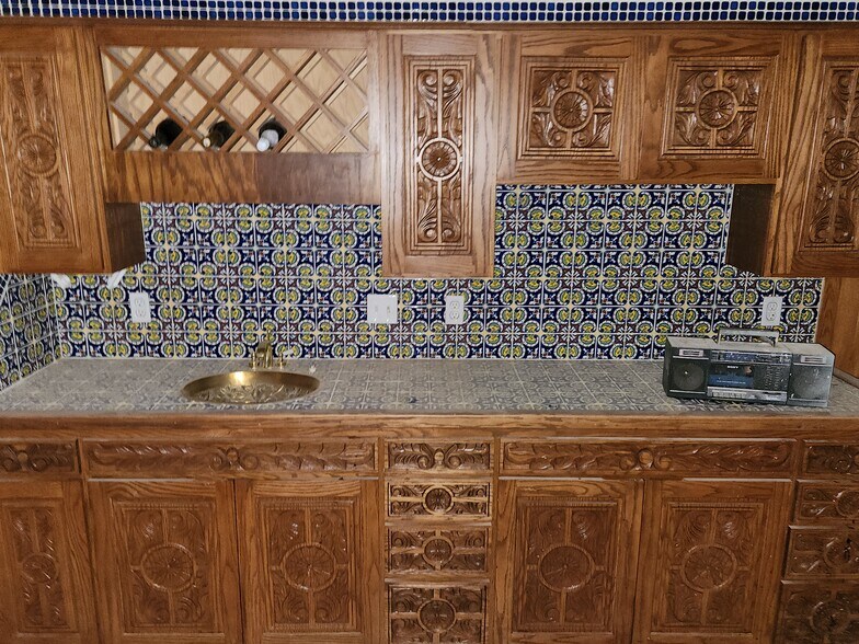 More Photos Of 1601 N County Road 1110, Midland Land For Sale