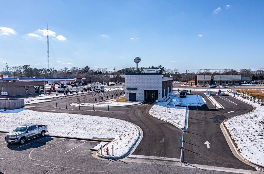 More Photos Of 612 N Main St, Kilmarnock Carwash For Sale