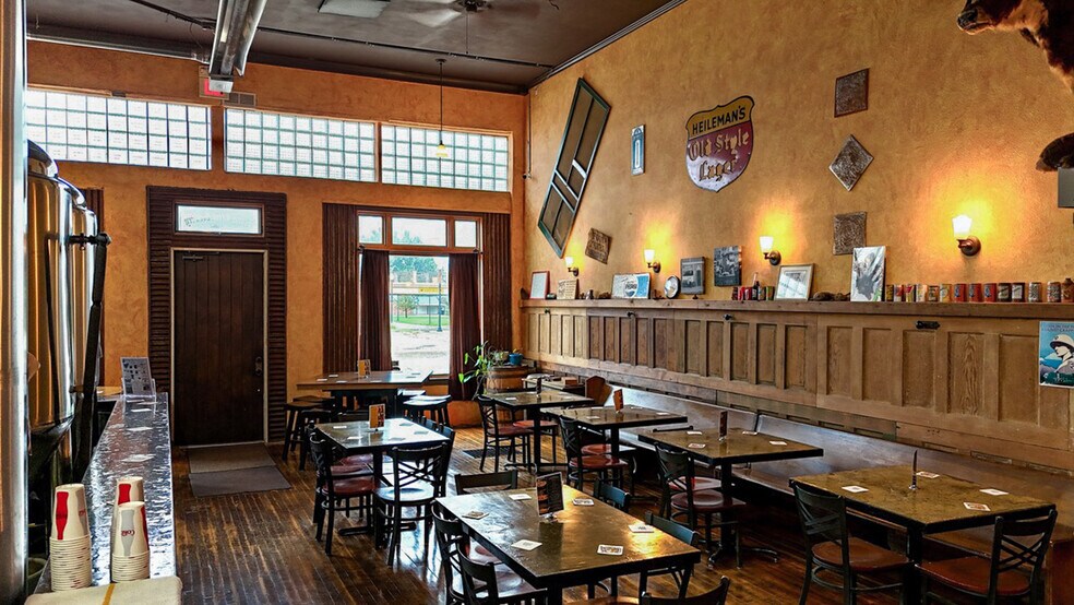 More Photos Of 104 W Orgain Ave, Wibaux Storefront For Sale