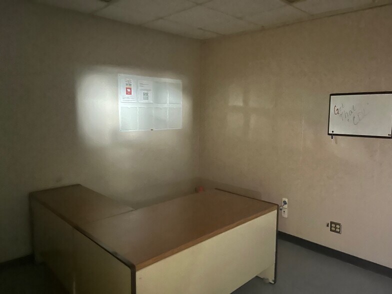 More Photos Of 715-719 SE 59th St, Oklahoma City Office For Lease