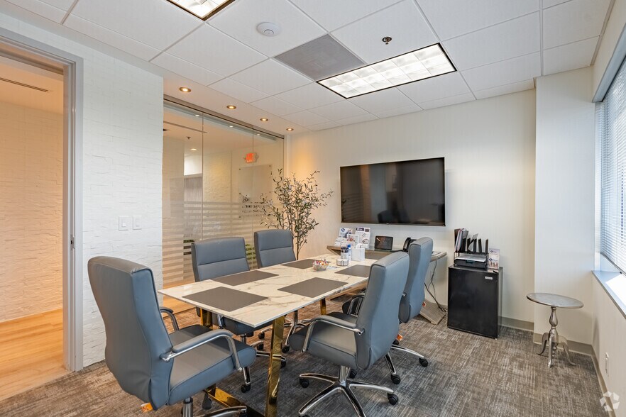 More Photos Of 2500 N Military Trl, Boca Raton Office For Lease