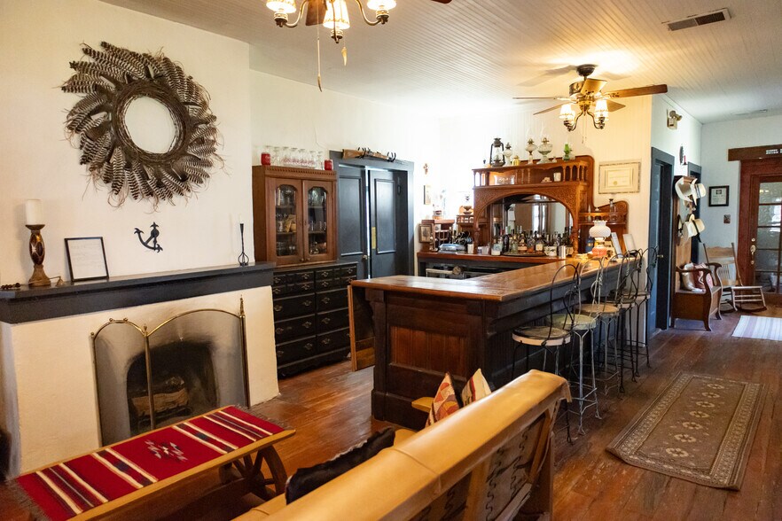 More Photos Of 585 Calle La Placita, Lincoln Hospitality For Sale