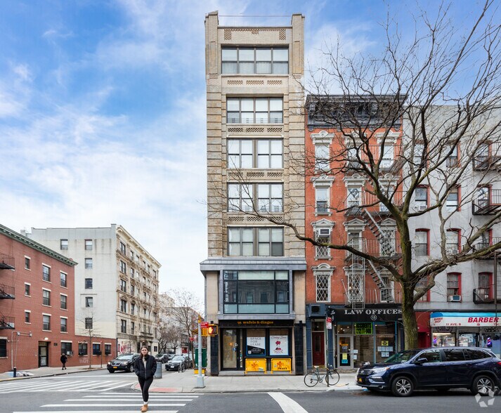 More Photos Of 15 Avenue B, New York Apartments For Lease